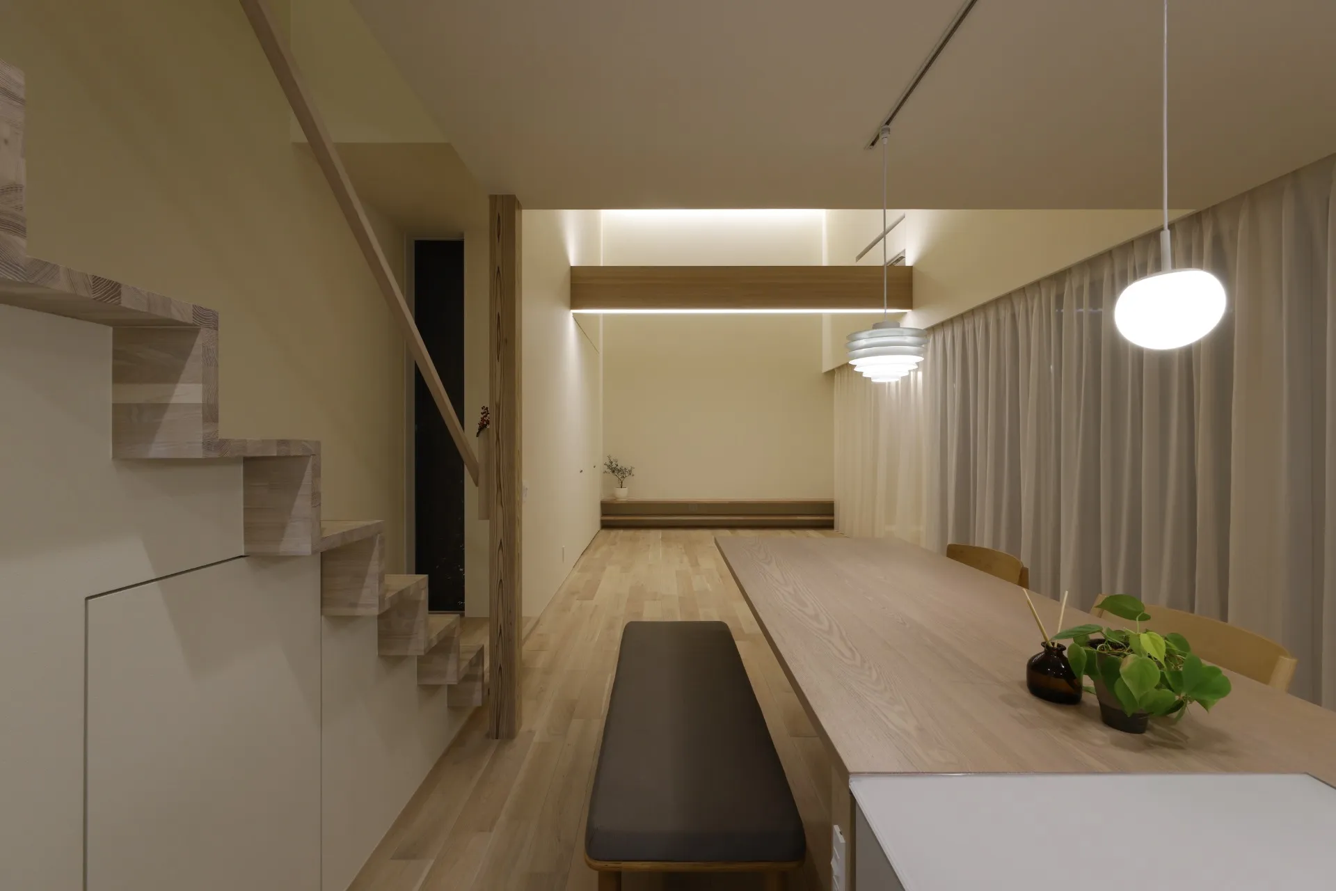 Gallery　鬼無のコートハウス　掲載