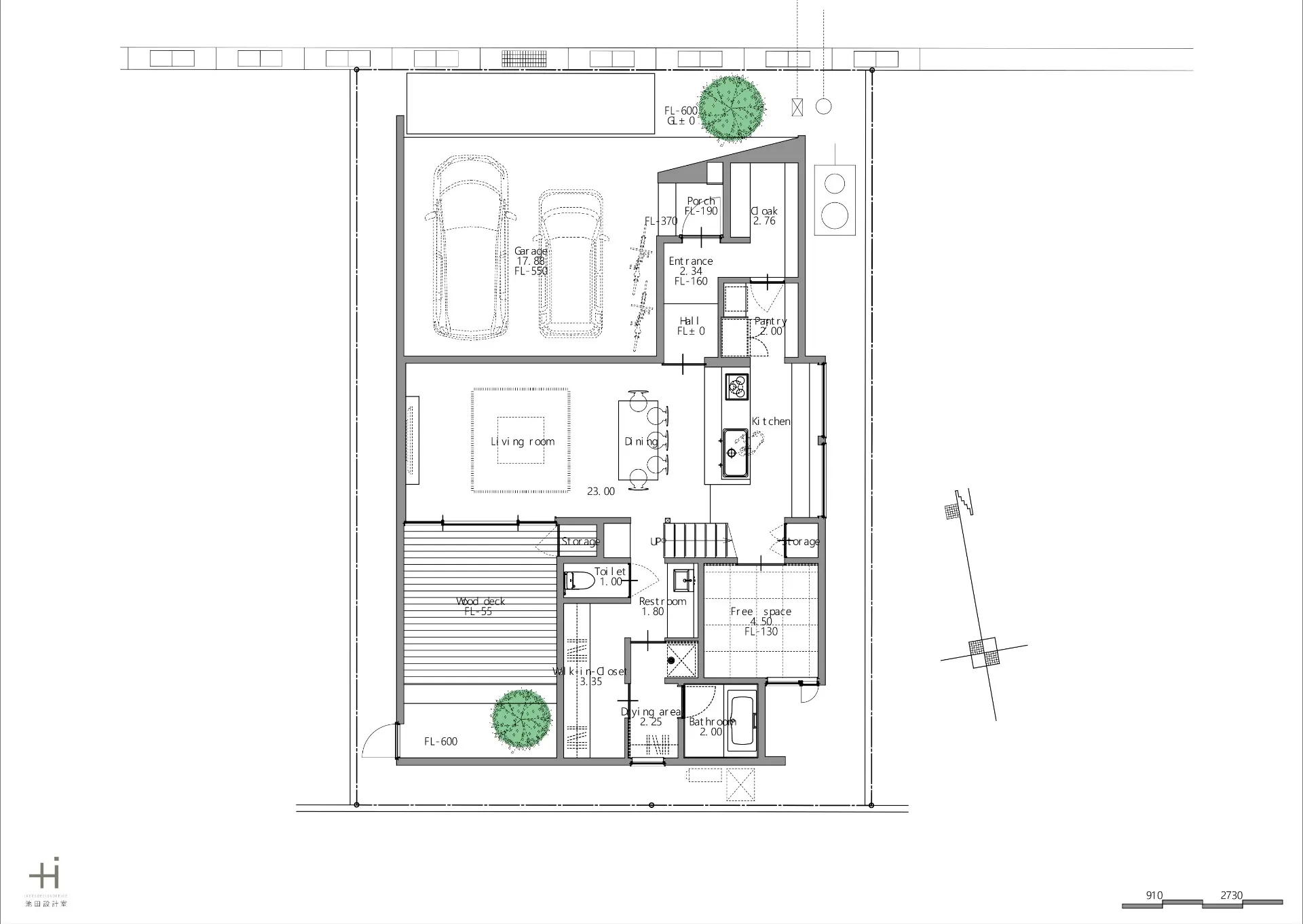 ファーストプラン：林のコートハウス